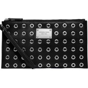 MICHAEL KORS Large Jet Set Grommet Zip Clutch